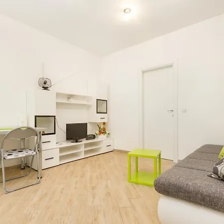 Apartamento Odmorry *