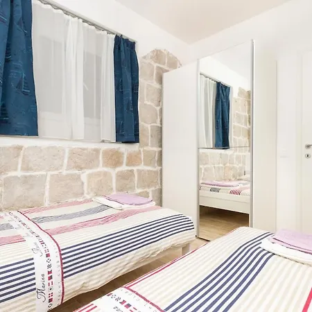 Apartamento Odmorry *